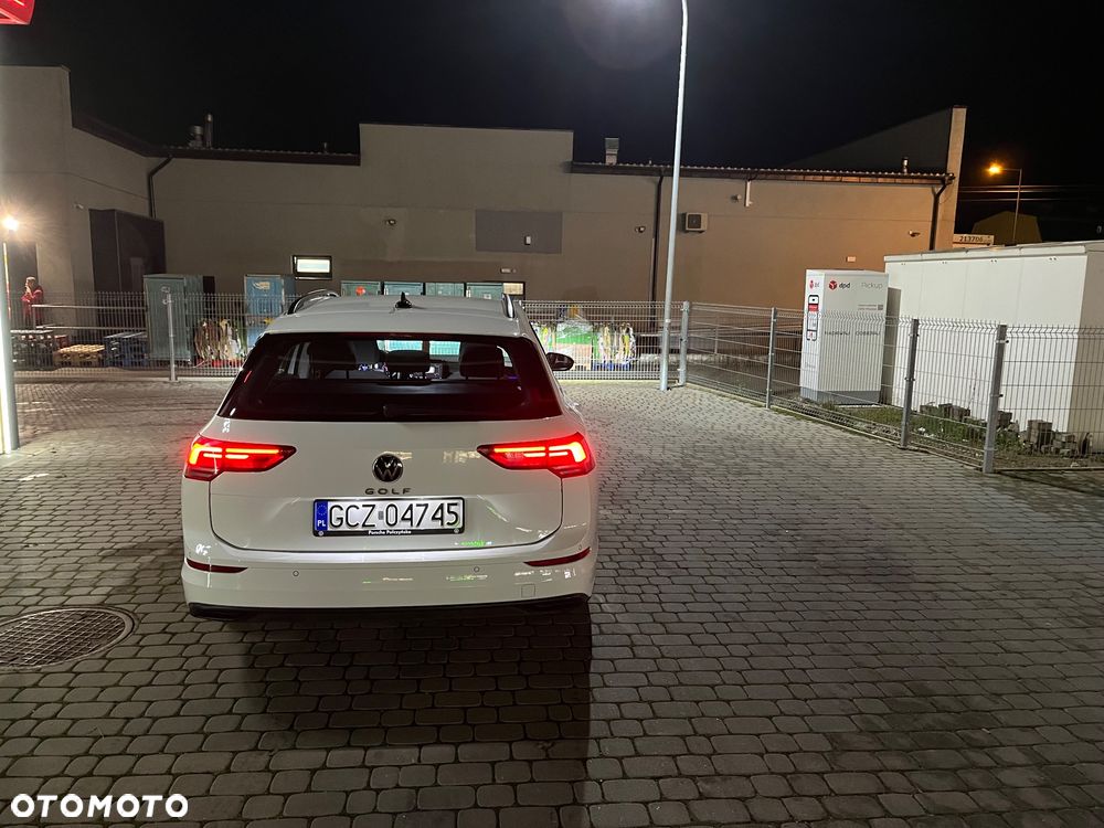 Volkswagen Golf VIII 2.0 TDI Life - 13