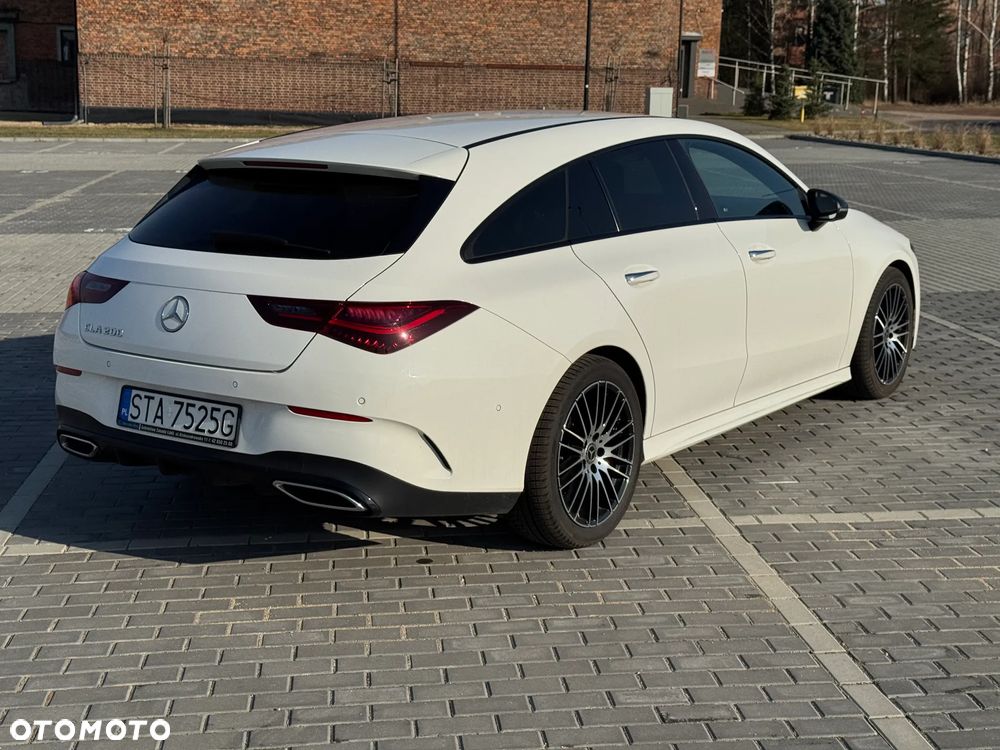 Mercedes-Benz CLA 200 mHEV AMG Line 7G-DCT - 3