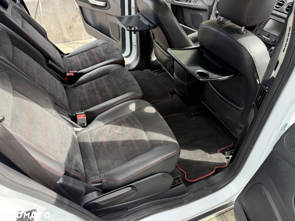 Ford S-Max 2.0 TDCi DPF Titanium - 36