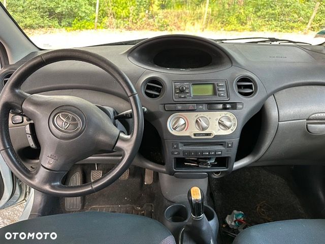 Toyota Yaris 1.0 Blue - 5