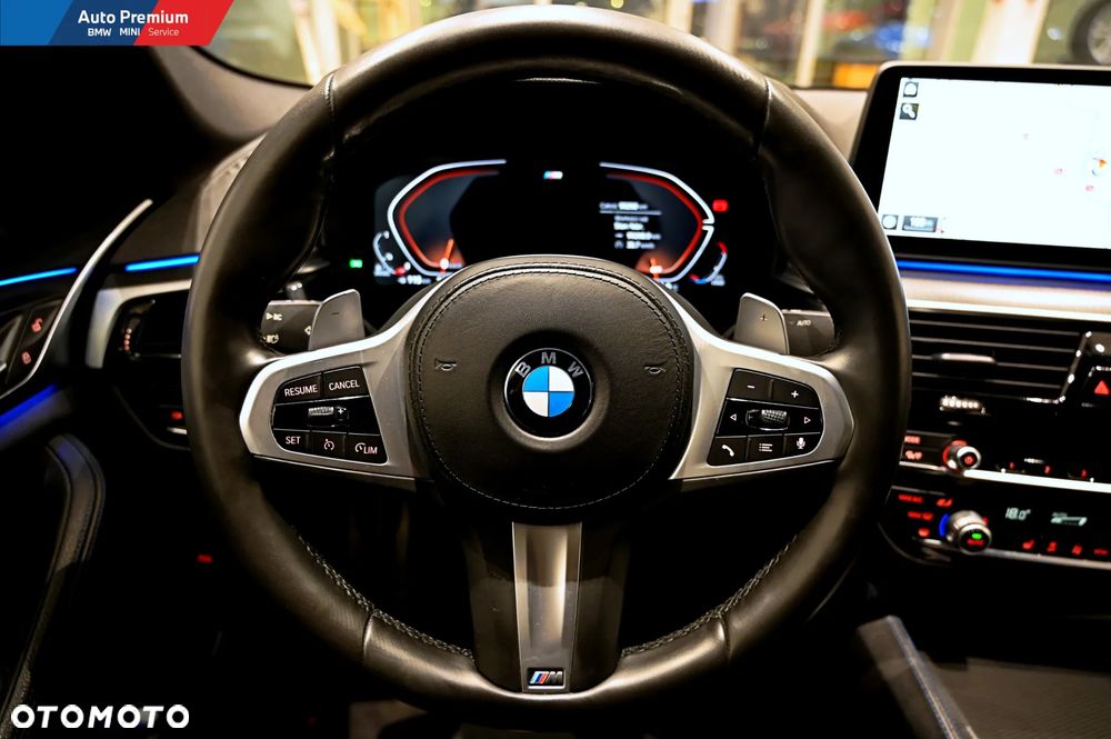 BMW Seria 5 520d xDrive M Sport sport - 6