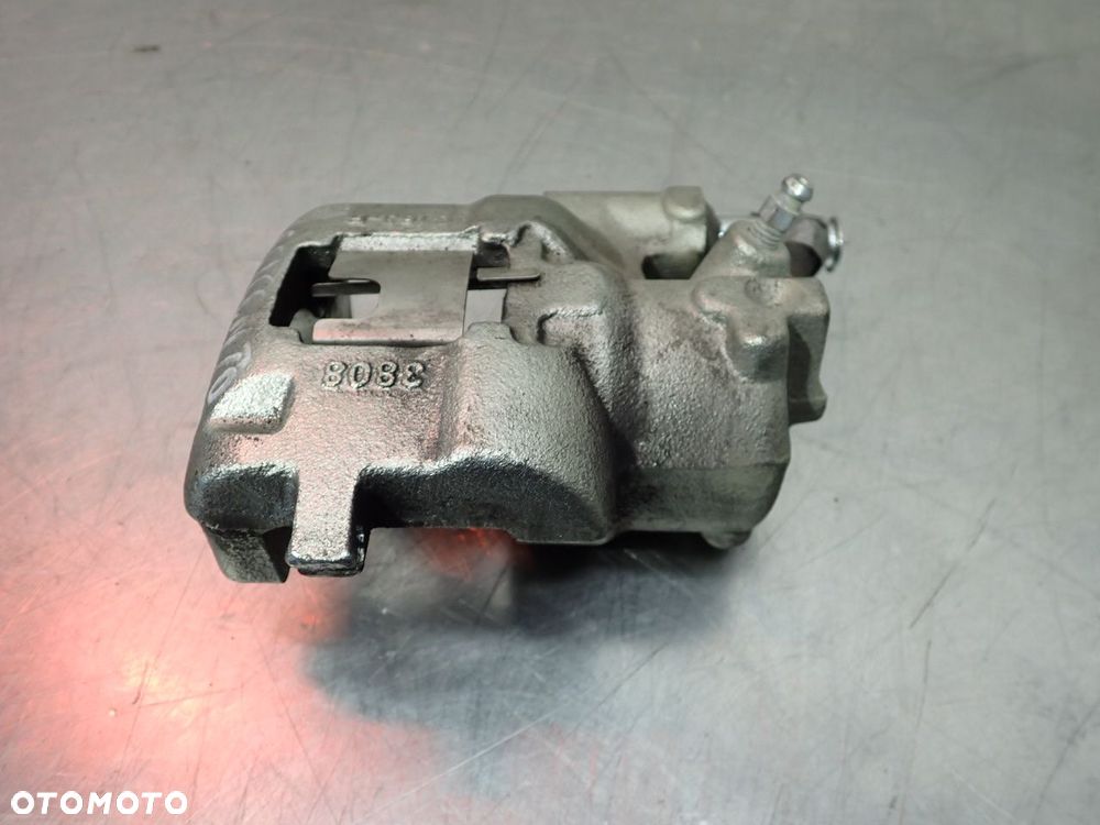 ZACISK HAMULCA PRAWY PRZÓD FIAT SEICENTO 899 - 2