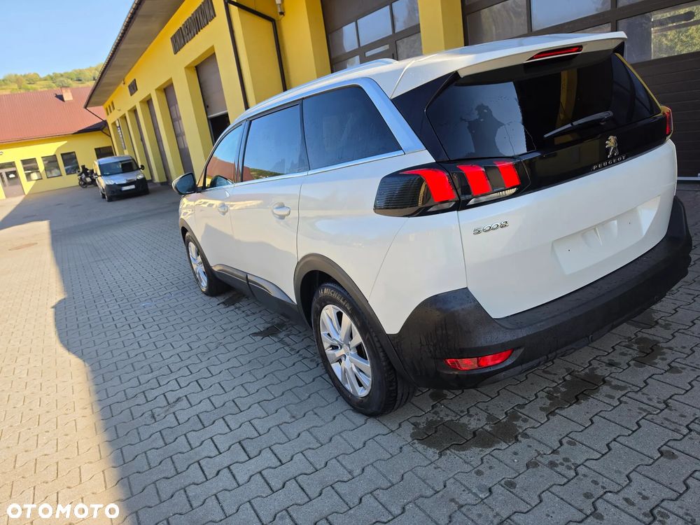 Peugeot 5008 1.6 BlueHDi Style 7os - 16