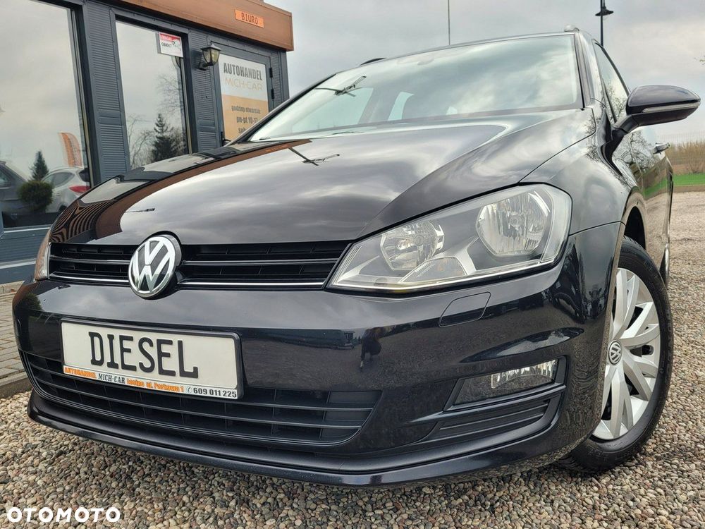 Volkswagen Golf - 33
