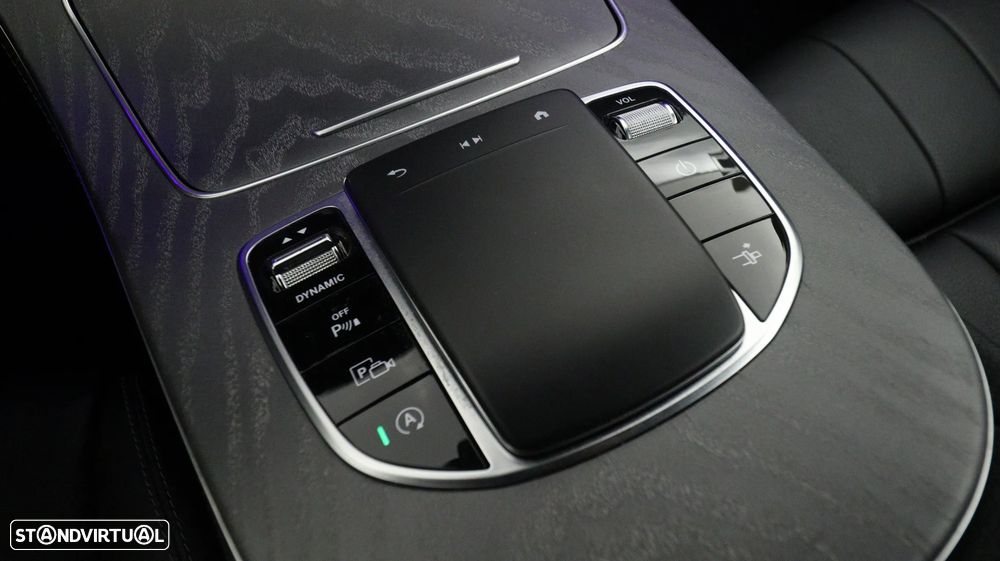 Mercedes-Benz E 220 d AMG Line Aut. - 32