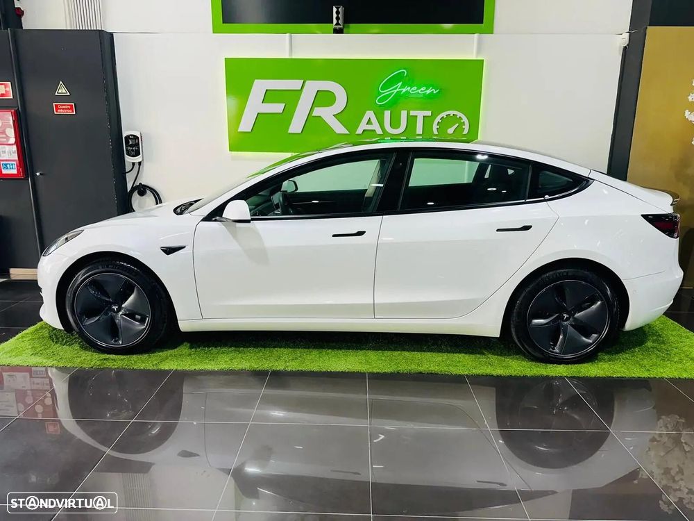 Tesla Model 3 Standard Range Plus RWD - 11