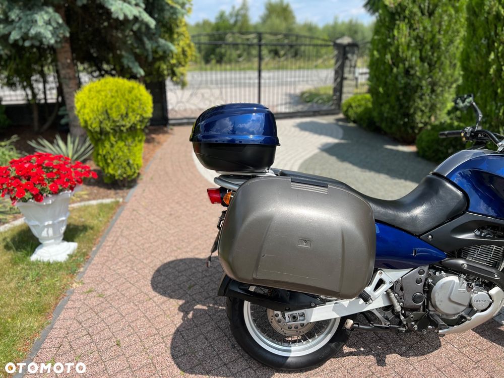 Suzuki XF - 8