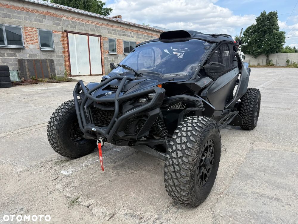 Can-Am Maverick - 1