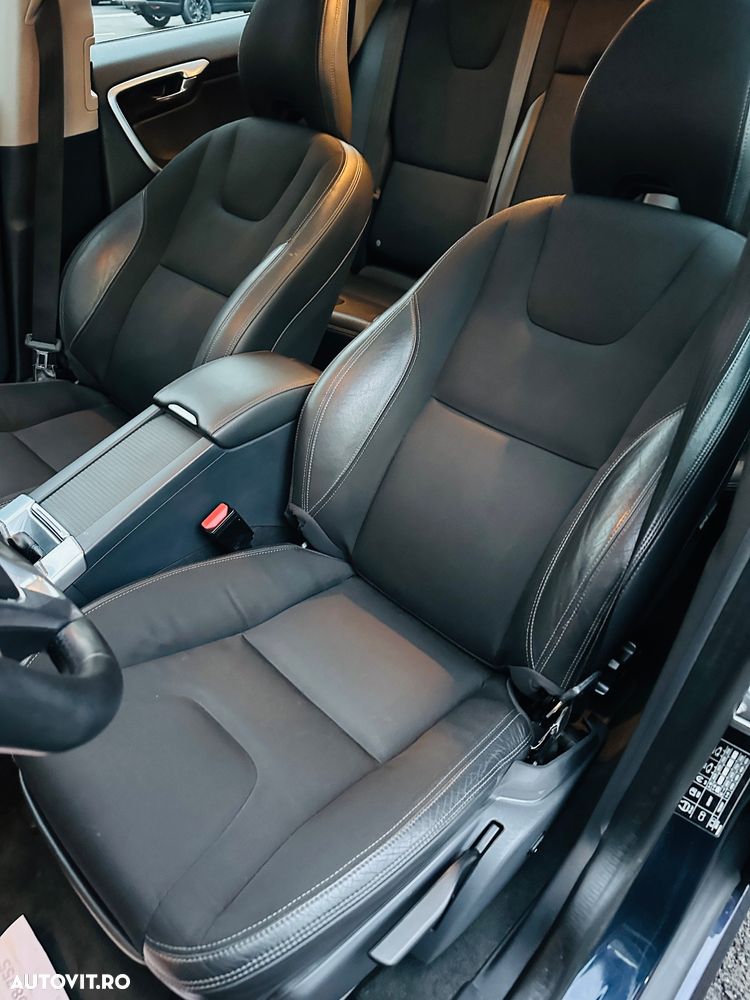 Volvo XC 60 D3 Momentum - 19