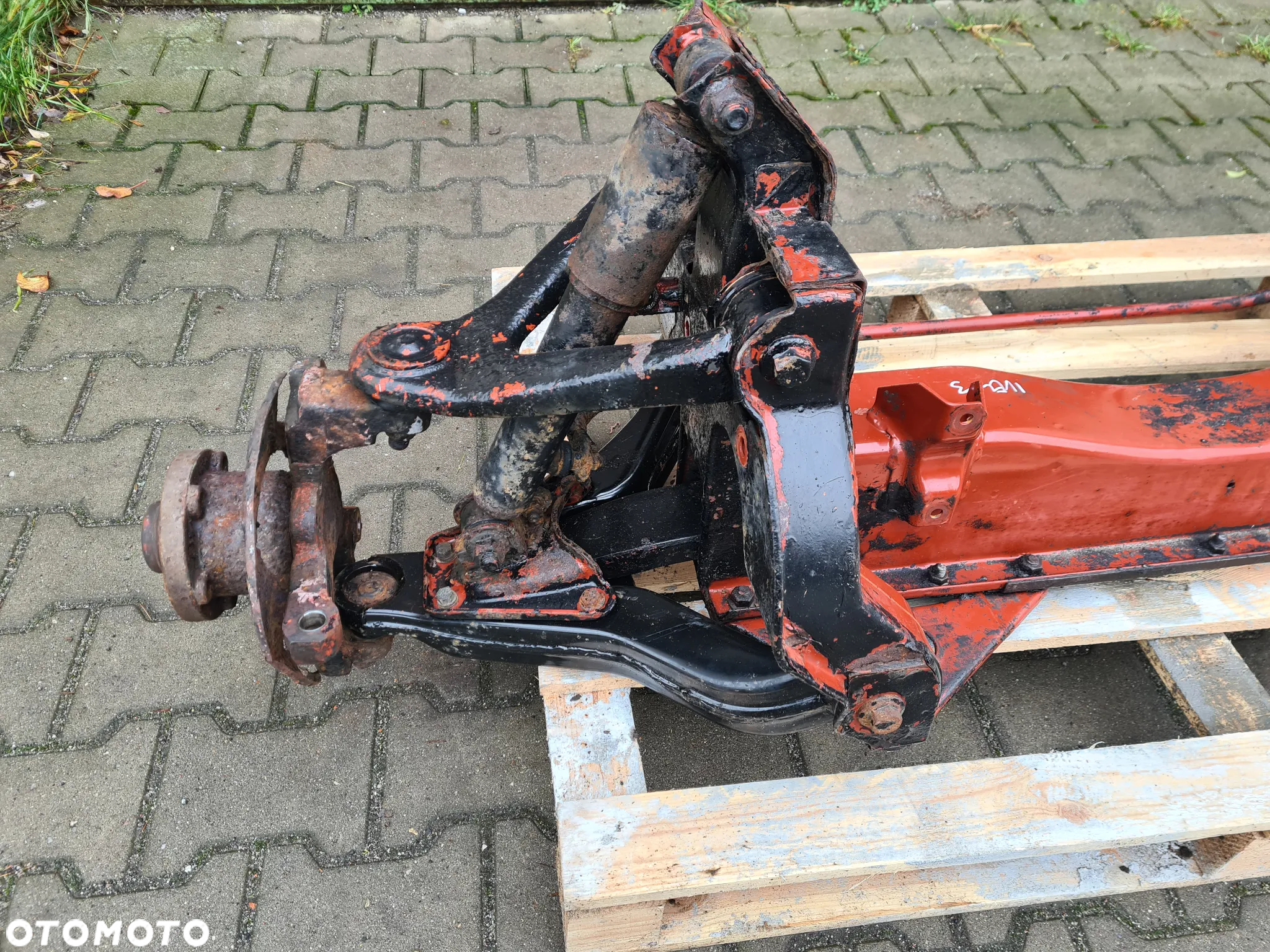 IVECO DAILY 3 99-06 sanki zawieszenie przód resor poprzeczny zwrotnice - 4