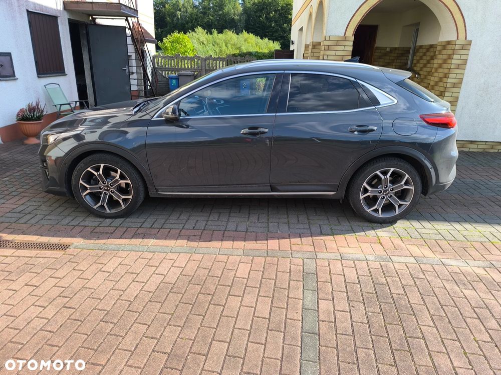 Kia XCeed 1.5 T-GDI L DCT - 2