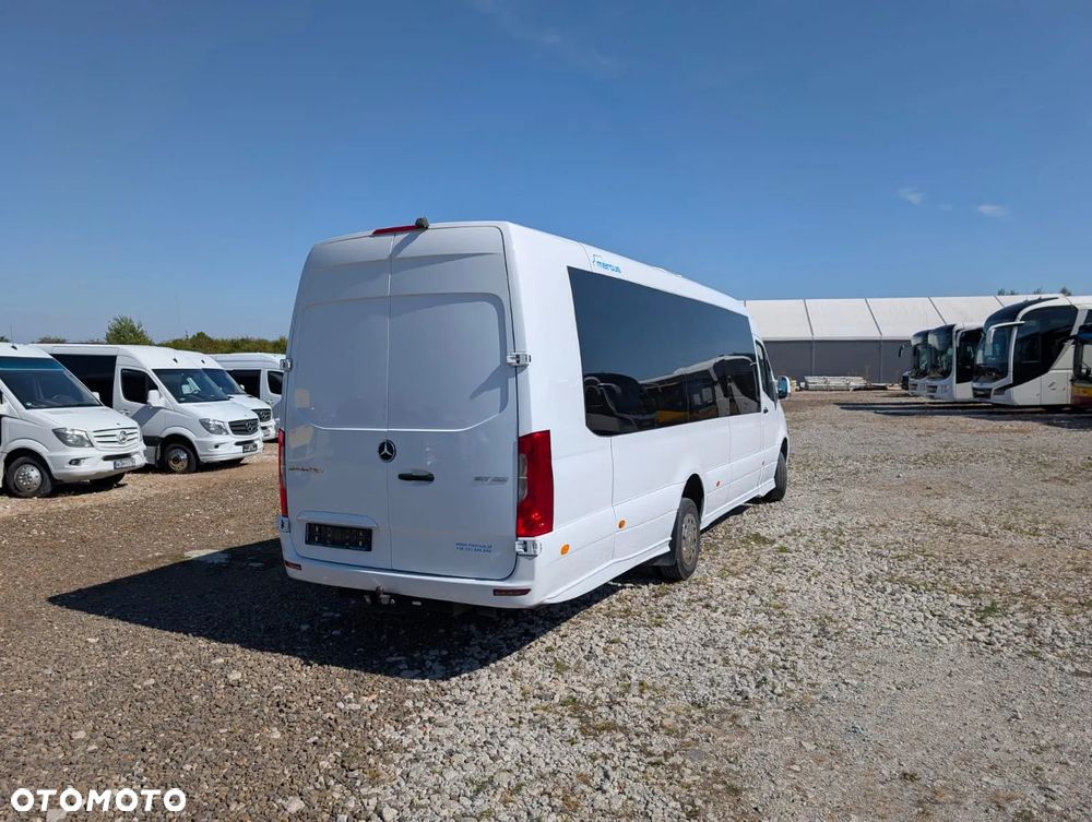 Mercedes-Benz Sprinter 517 - 5