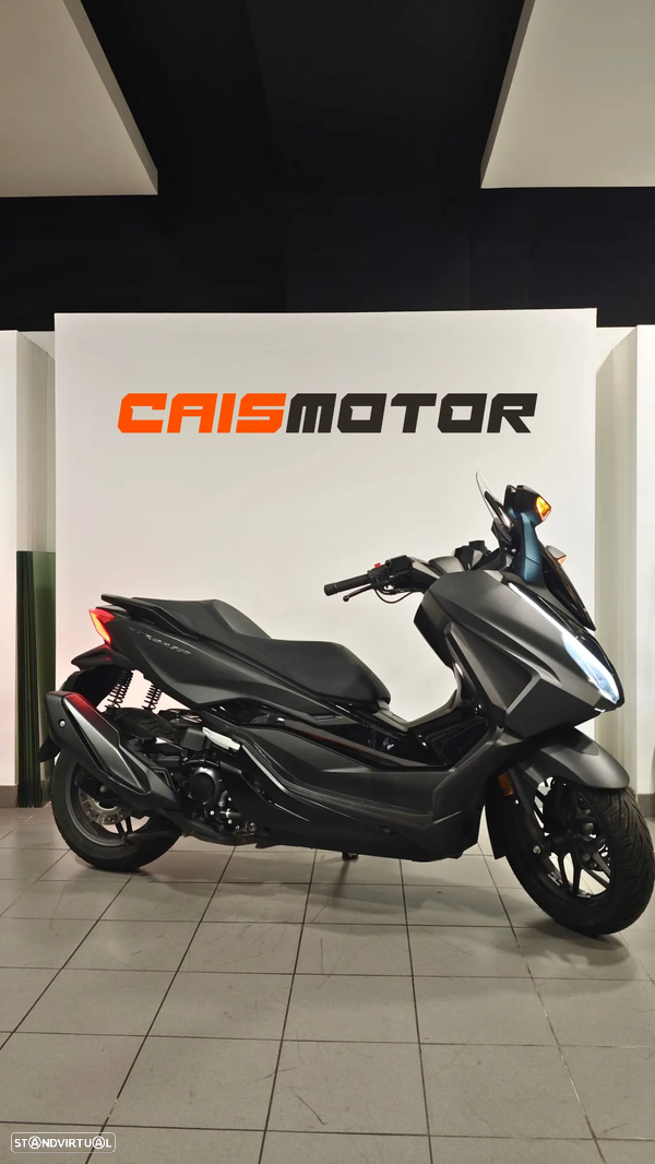 Honda Forza 350