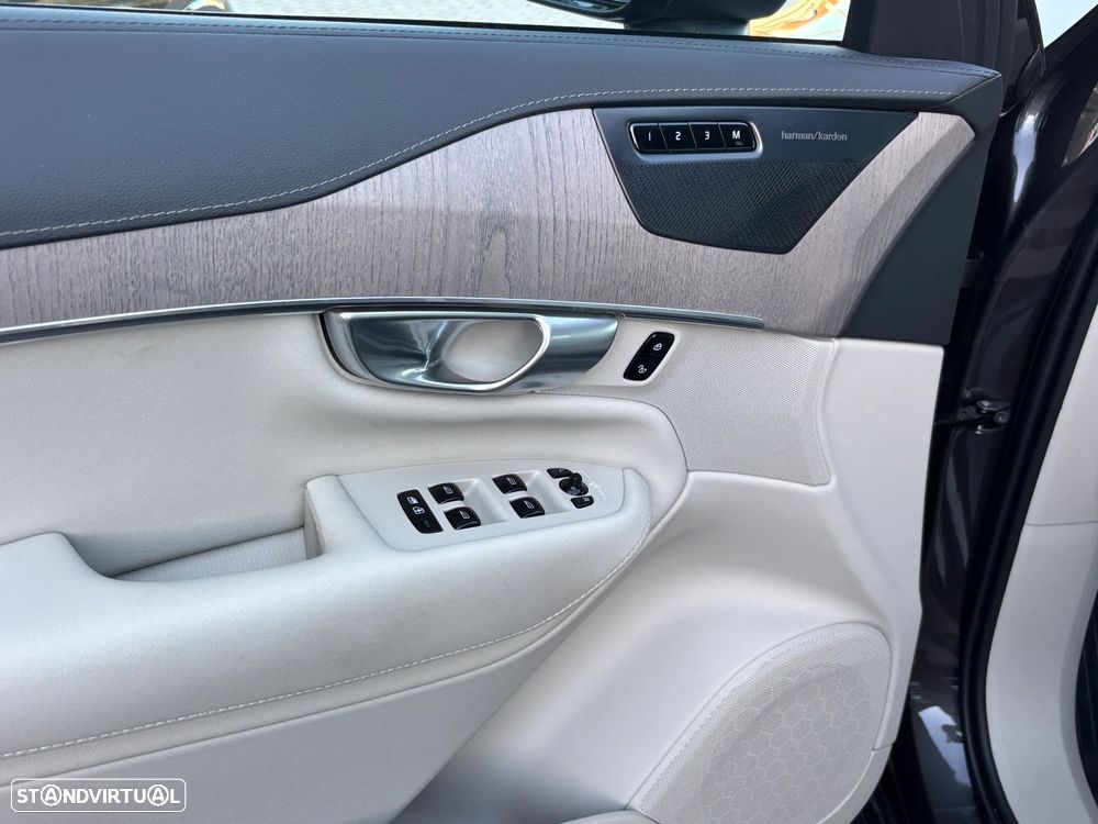 Volvo XC 90 2.0 T8 PHEV Core AWD - 7