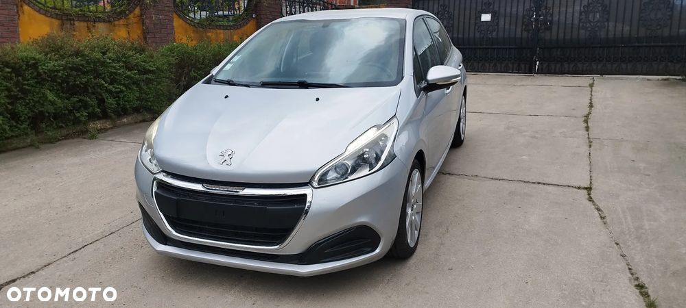 Peugeot 208 1.6 BlueHDi Active - 8