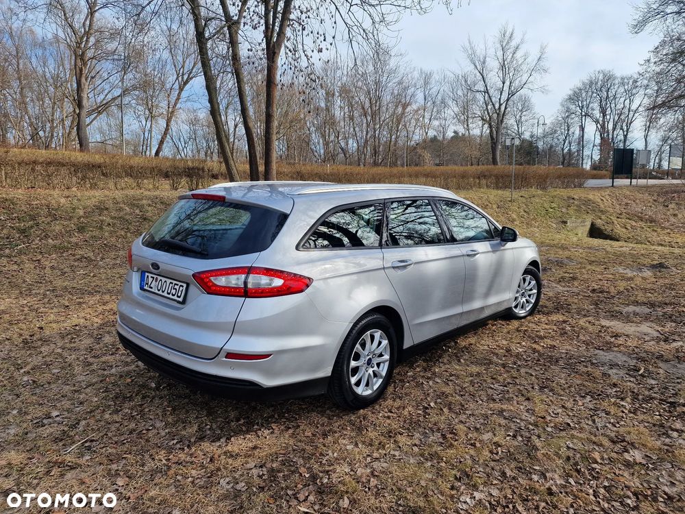Ford Mondeo 2.0 TDCi ECOnetic Start-Stopp Titanium - 14