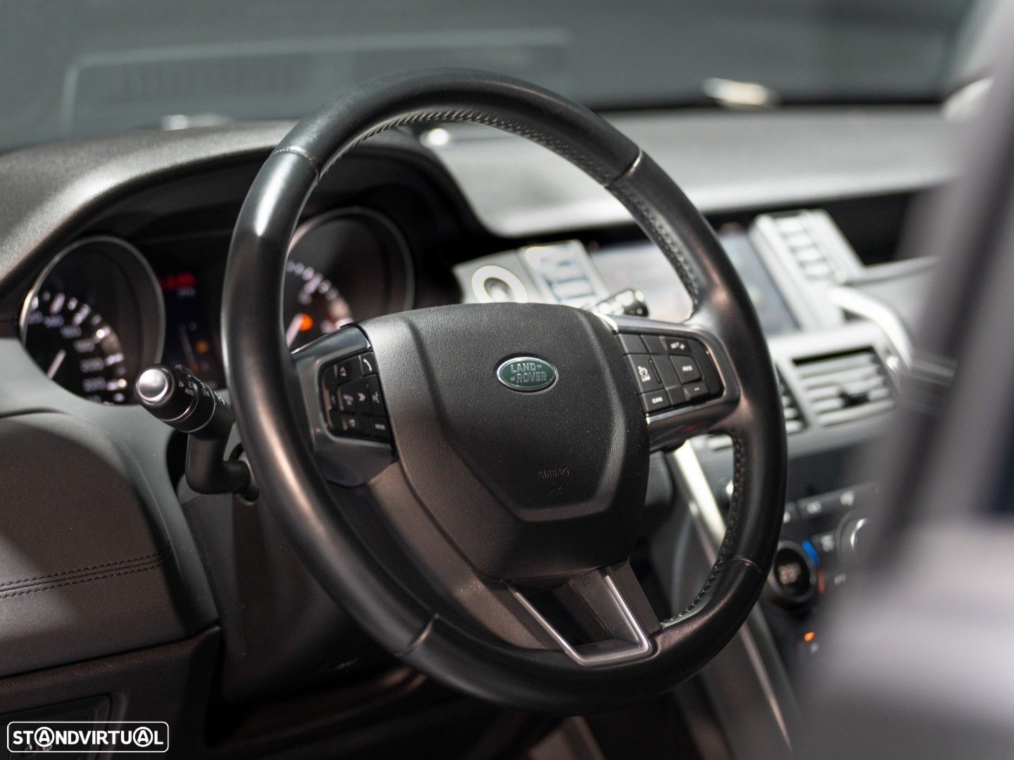 Land Rover Discovery Sport 2.0 D AWD SE - 12