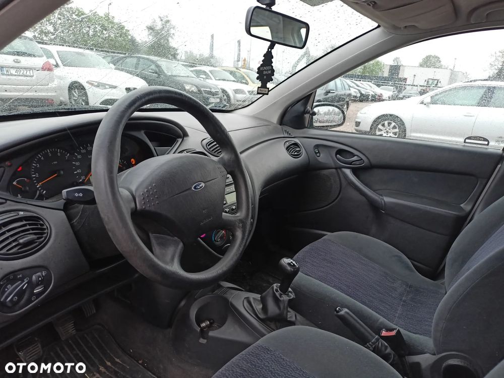 Ford Focus - 7