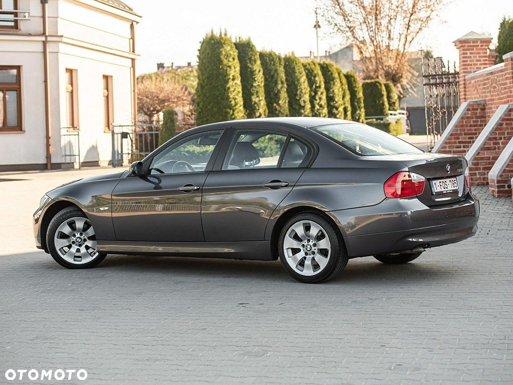 BMW Seria 3 320d - 13
