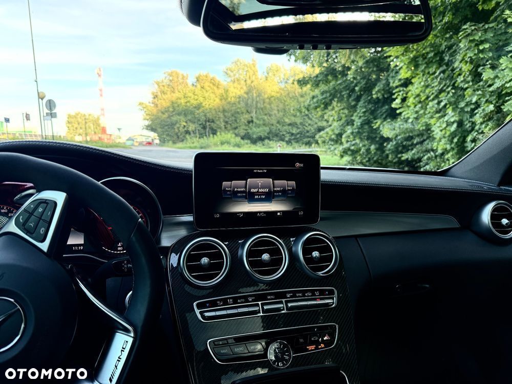 Mercedes-Benz Klasa C AMG 63 S - 15