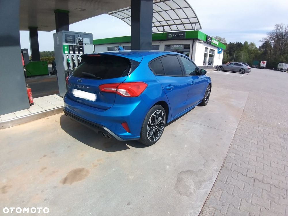 Ford Focus 1.0 EcoBoost Start-Stopp-System ST-LINE DESIGN - 5