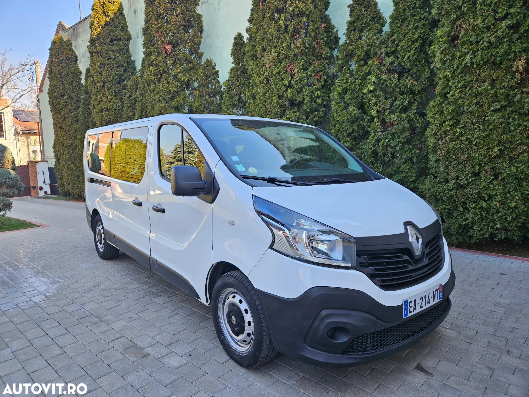 Renault Trafic Combi L2H1 1.6 dCi 95 8+1 Authentique - 2