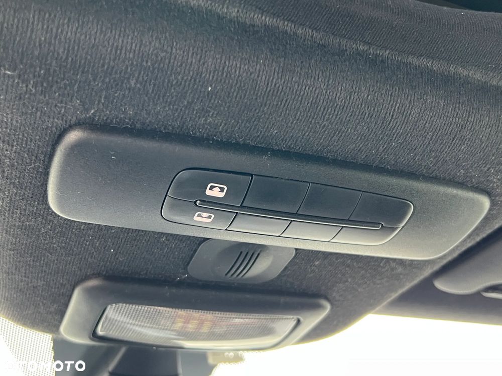 Abarth 595 1.4 T-Jet 16v Pista MTA - 24