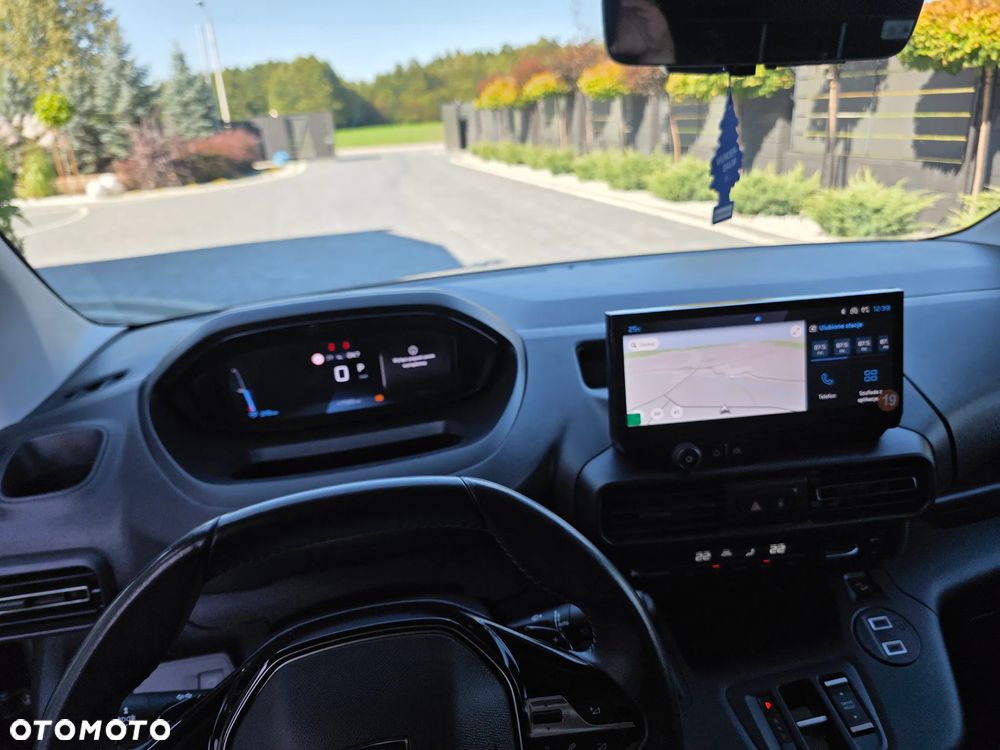 Peugeot Partner FURGON AUTOMAT DIESEL BLUEHDI 130 KM S&S EAT8 - 23