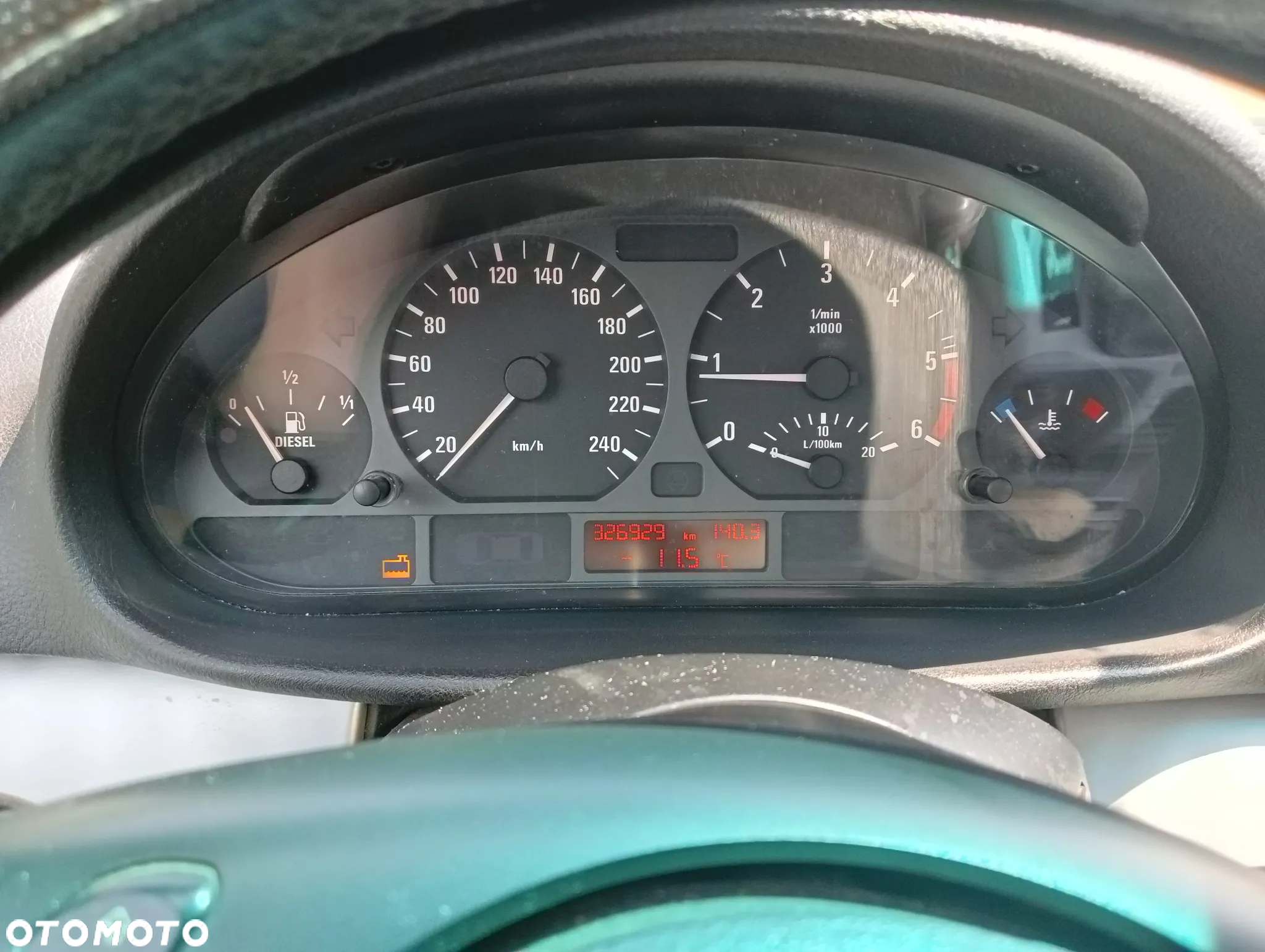 BMW Seria 3 320d - 10
