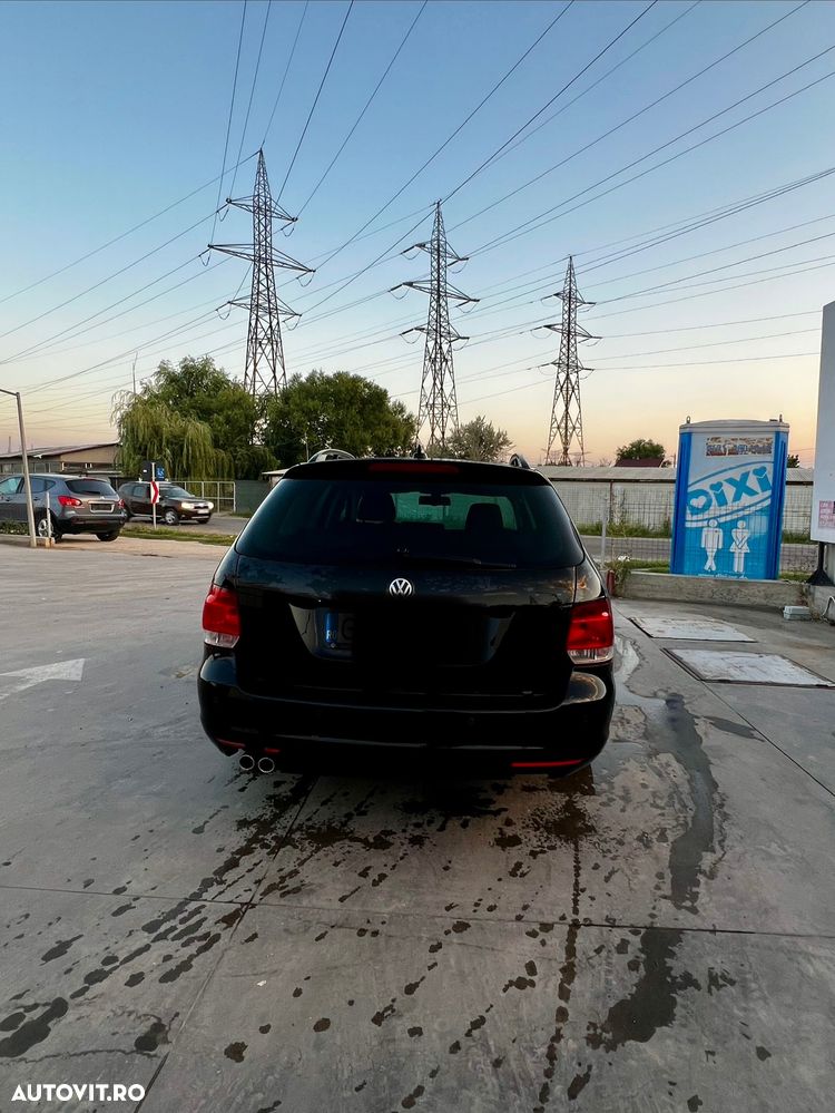 Volkswagen Golf - 3