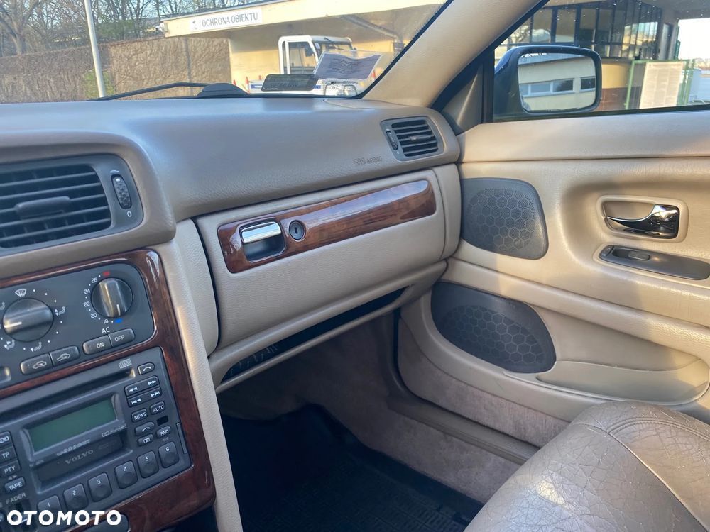 Volvo C70 2.3 - 10