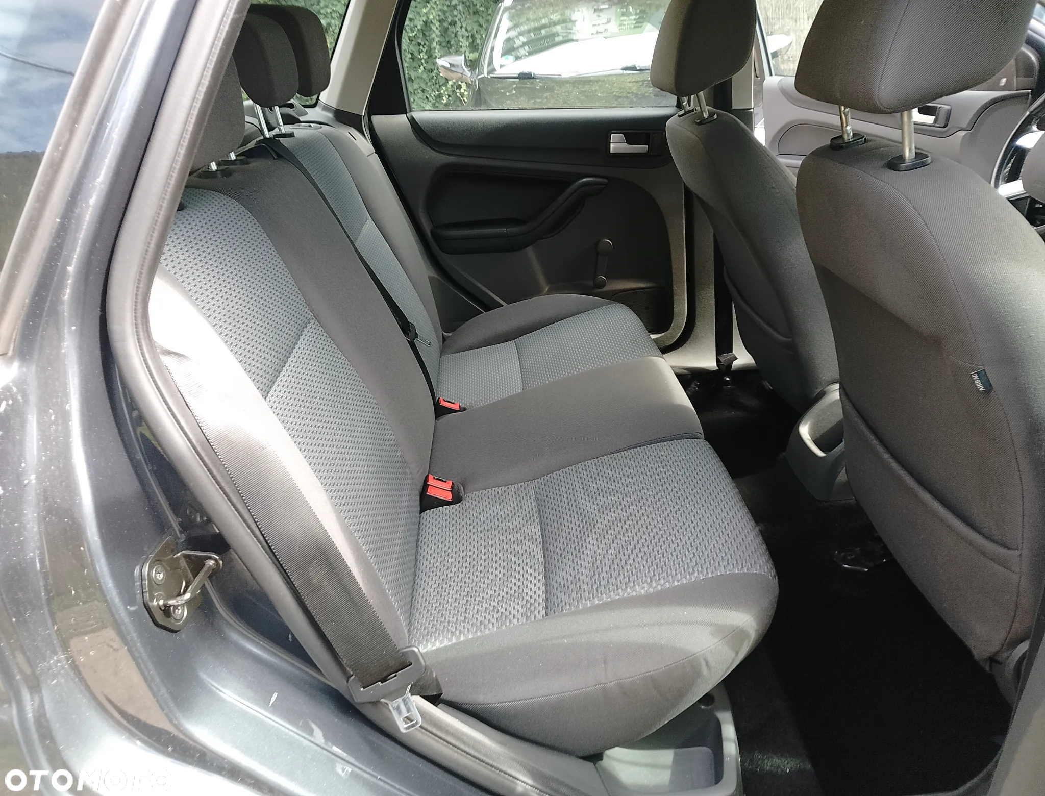 Ford Focus 1.6 TDCi Trend ECOnetic - 13