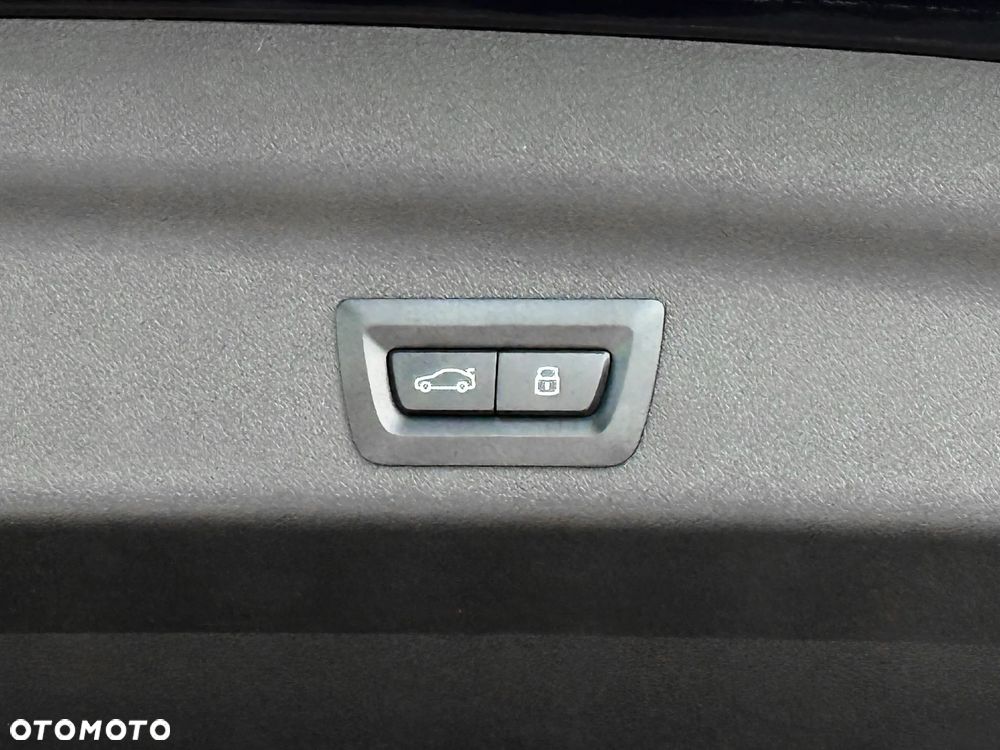 BMW X1 sDrive18i M Sport - 14