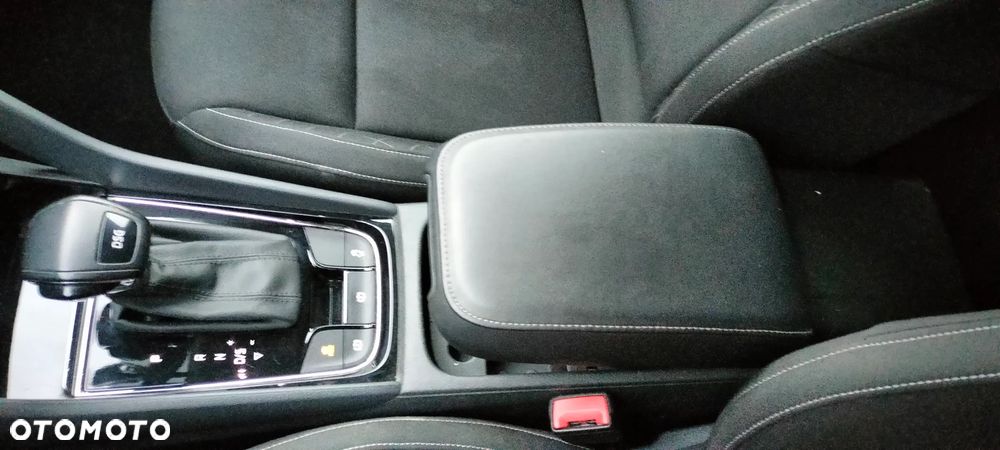 Skoda Karoq 1.6 TDI SCR DSG Ambition - 20