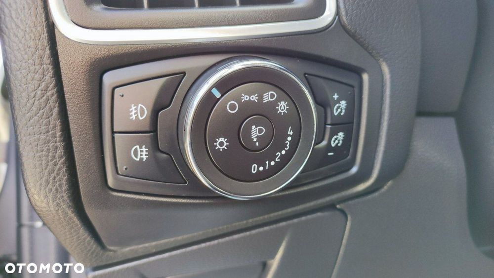 Ford Focus 1.0 EcoBoost Active - 33