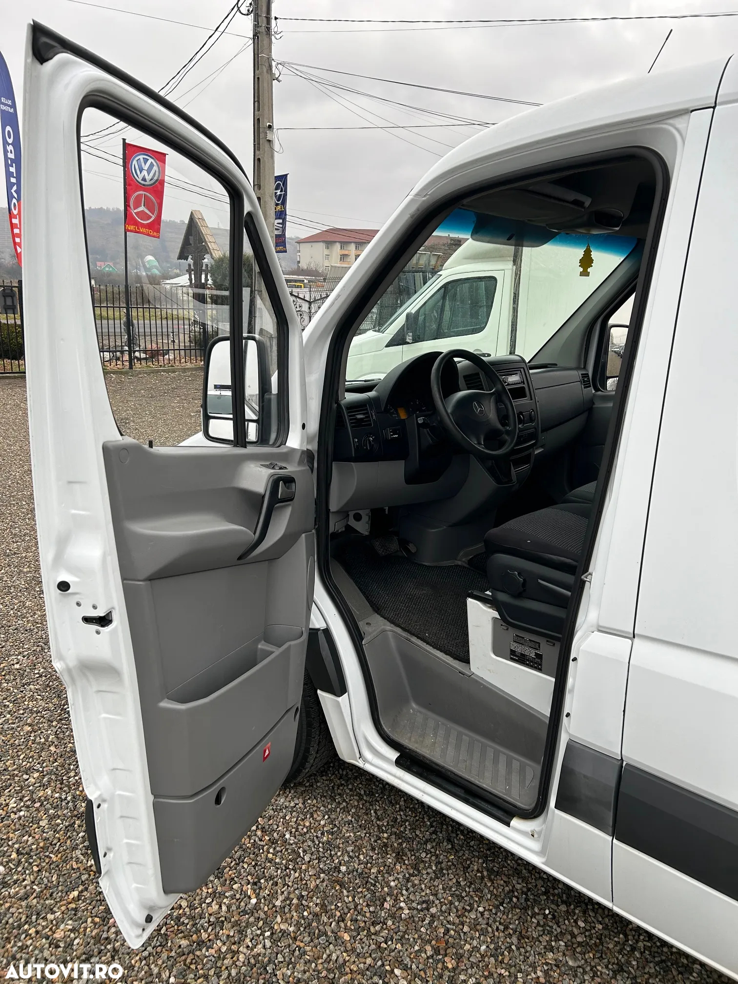 Mercedes-Benz Sprinter 313 - 9