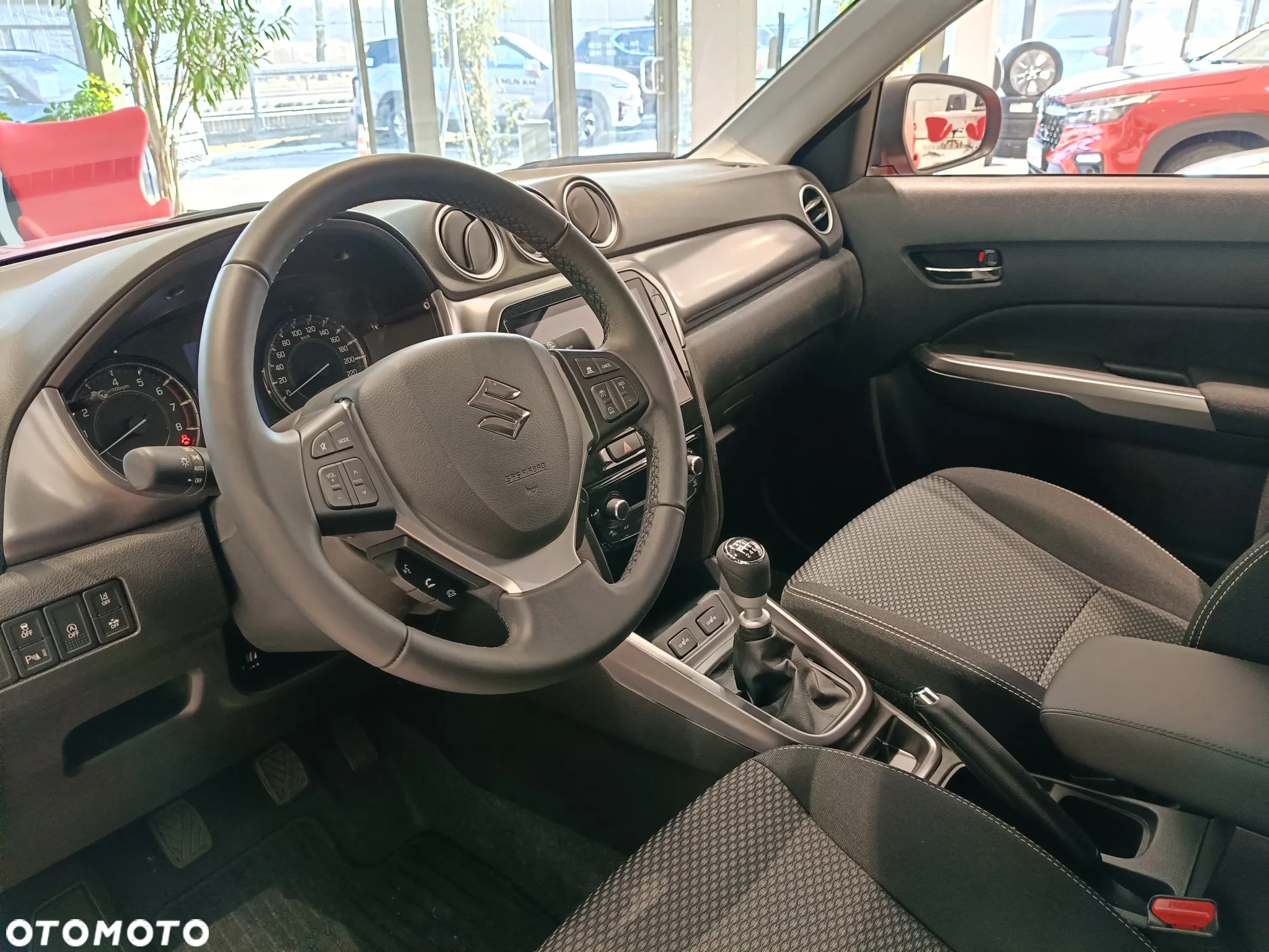 Suzuki Vitara 1.4 Boosterjet mHEV Premium Plus 2WD - 11