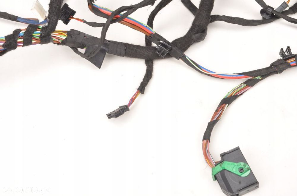 BMW G20 330e WIĄZKA BAGAŻNIKA 9436424 - 2