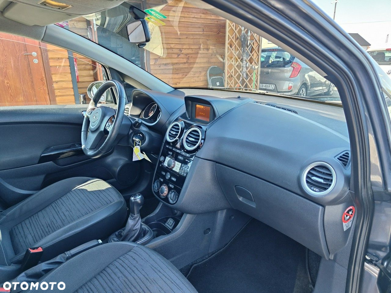 Opel Corsa 1.4 16V Energy - 20