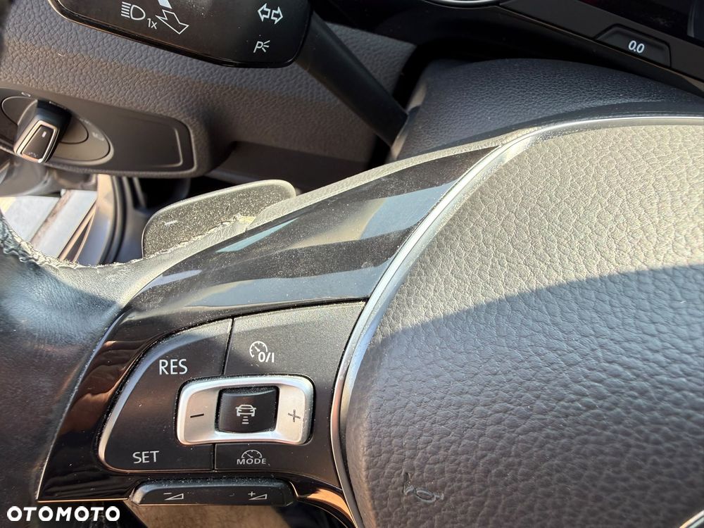 Volkswagen Golf Sportsvan SV 1.4 TSI BMT Highline DSG - 28