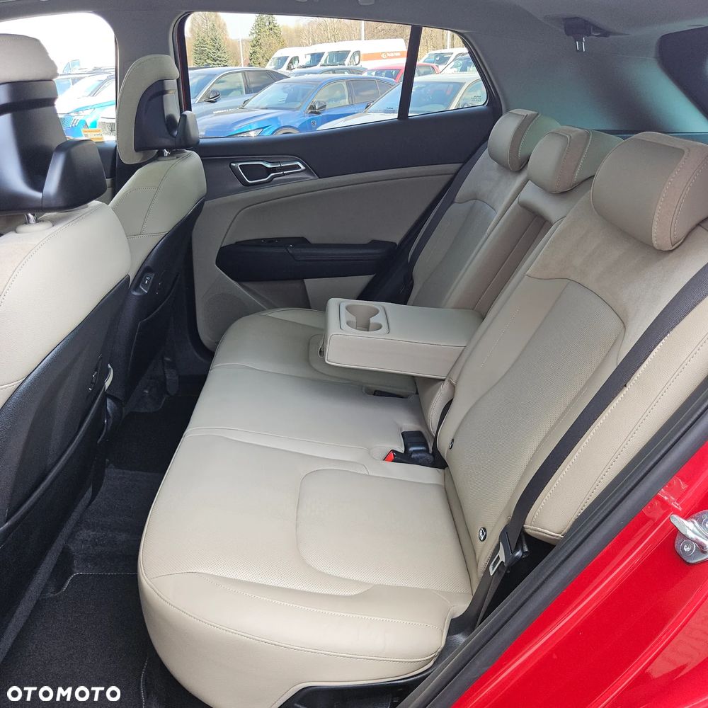 Kia Sportage 1.6 T-GDI HEV Business Line 2WD - 13