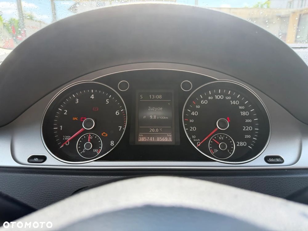 Volkswagen Passat 1.8 TSI Sportline - 10