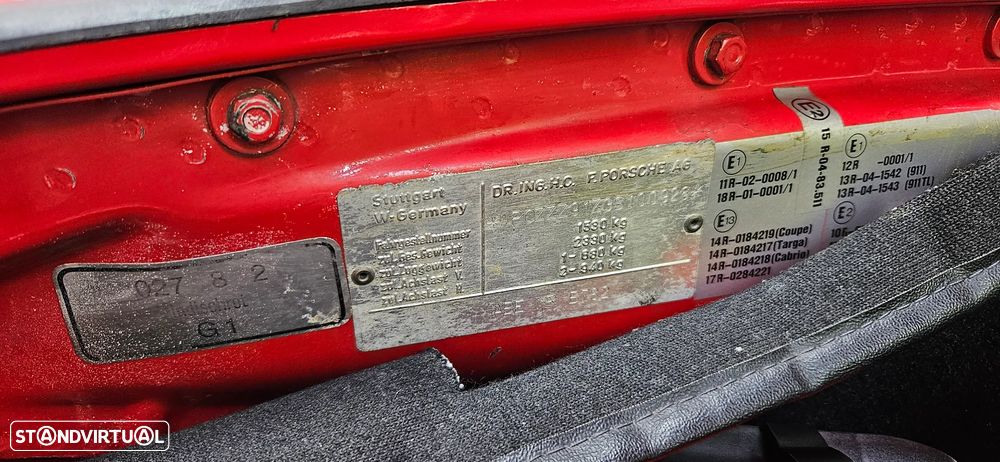 Porsche 911 Série G - 23