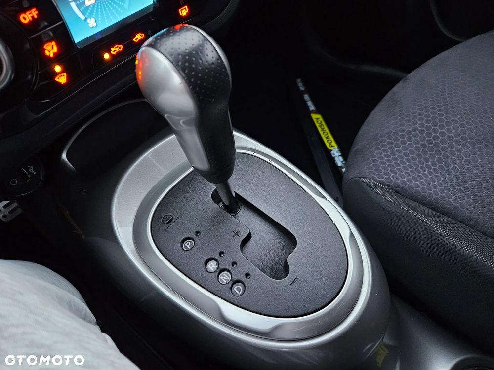 Nissan Juke 1.6 DIG-T ALL-MODE 4x4i CVT Shiro - 11