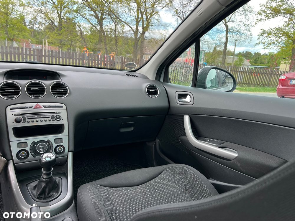 Peugeot 308 1.6 Premium - 13