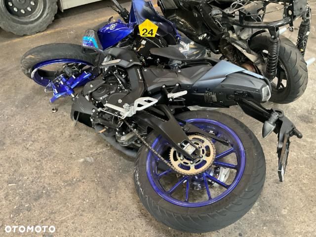 Yamaha MT - 3