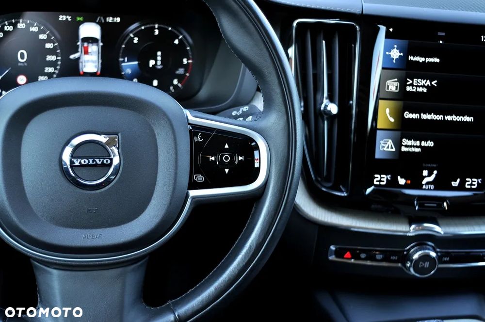 Volvo XC 60 B4 D Geartronic Inscription - 28