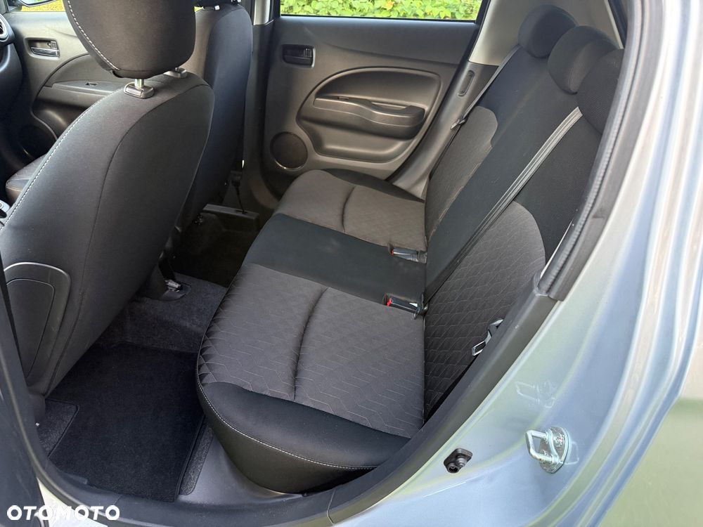 Mitsubishi Space Star AS&G 1.2 Select+ Black - 8