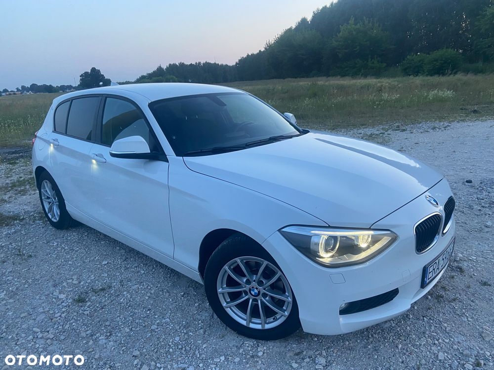 BMW Seria 1 114i - 13