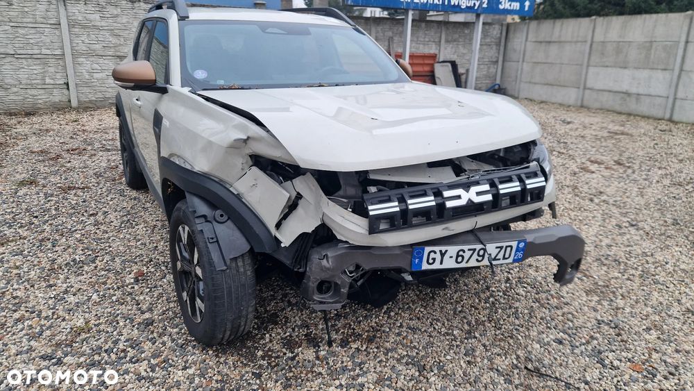 Dacia Duster 1.6 Full Hybrid 140 Journey+ MMT - 5